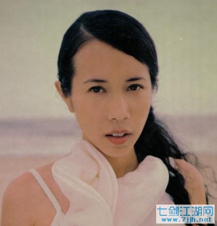 QQ截图20121017015237.jpg
