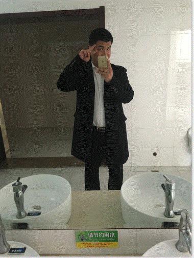 �����